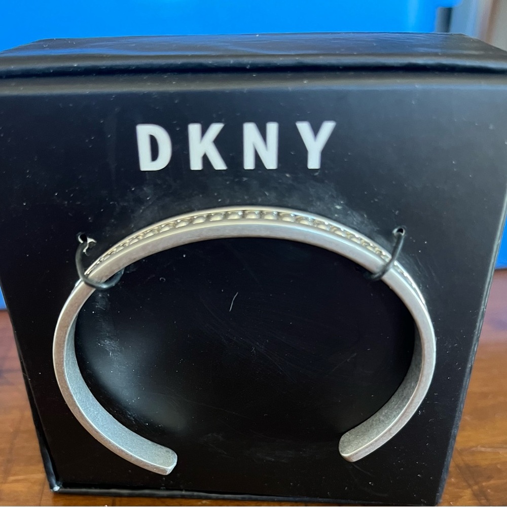 DKNY BRACELET